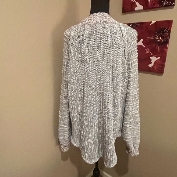 Easel Multicolor Crew Ragland Sleeve Rounded hem, Knit Sweater, size Large - Picture 5 of 9